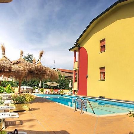 Hotel Residence Elisabetta Cesenatico Exterior foto