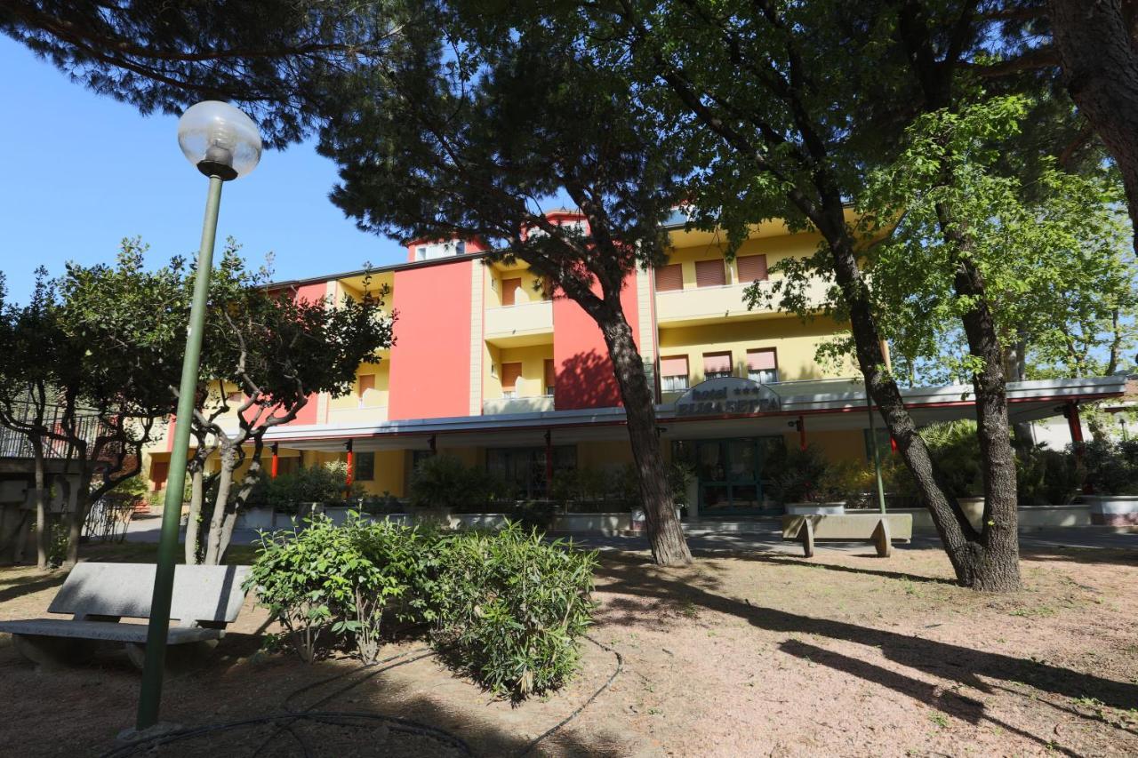 Hotel Residence Elisabetta Cesenatico Exterior foto